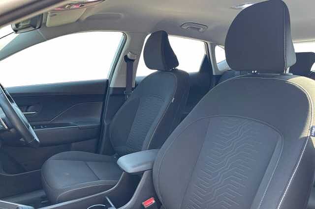 Hyundai KONA 160kW Advance 65kWh 5dr Auto
