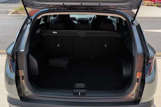 Hyundai TUCSON 1.6 TGDi Hybrid 230 Premium 5dr 2WD Auto Grey