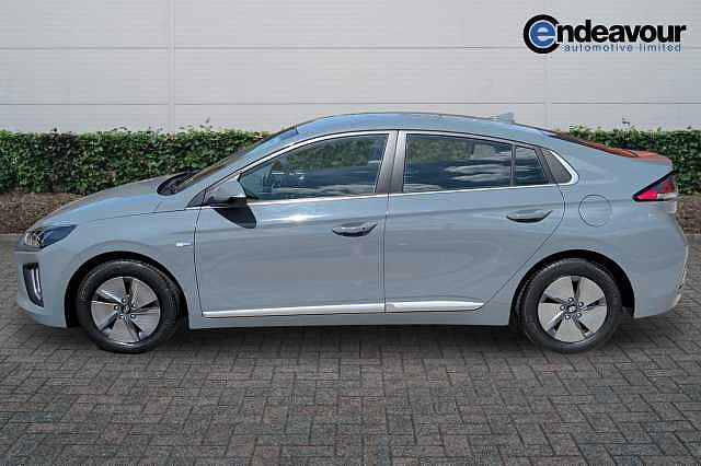 Hyundai IONIQ 1.6 GDi Hybrid Premium 5dr DCT