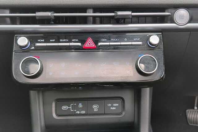 Hyundai TUCSON 1.6T Hybrid Ultimate 5dr Auto White