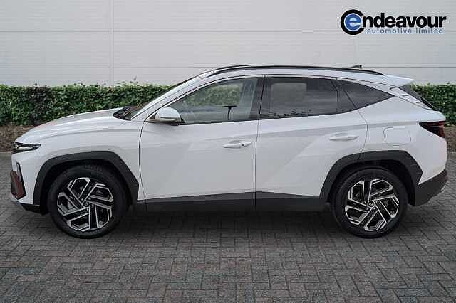 Hyundai TUCSON 1.6T Hybrid Ultimate 5dr Auto White