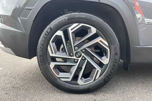 Hyundai TUCSON 1.6T 150 Ultimate 5dr DCT Grey