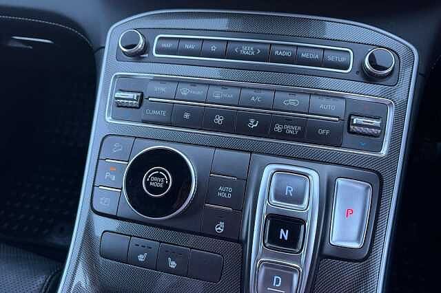 Hyundai SANTA FE 1.6 TGDi Hybrid Premium 5dr Auto