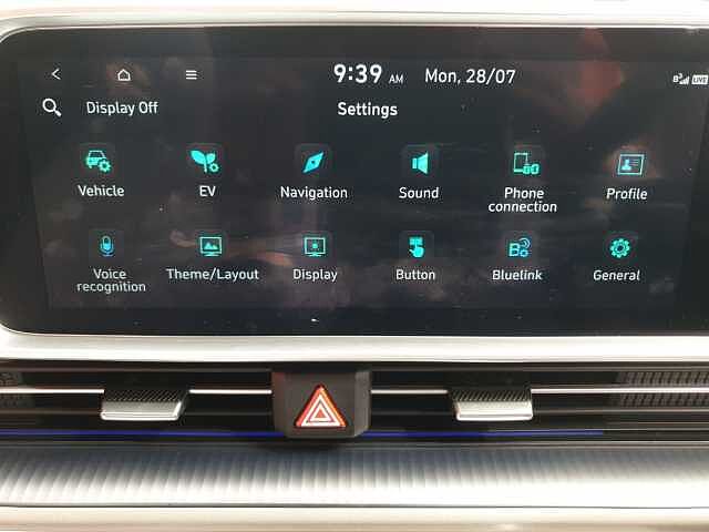 Hyundai IONIQ 6 E (325ps) Ultimate 77kWh (Dual Motor) AWD Silver