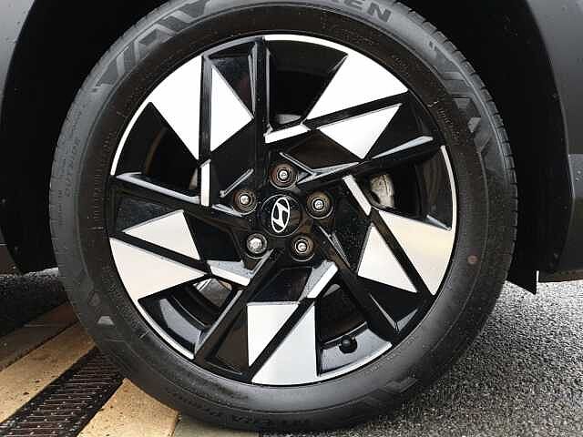 Hyundai KONA 1.6 GDi Hybrid Advance 5dr DCT Black