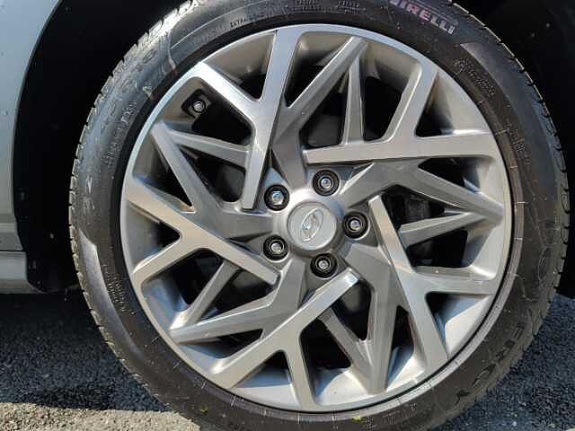 Hyundai KONA 1.6 GDi Hybrid Premium 5dr DCT
