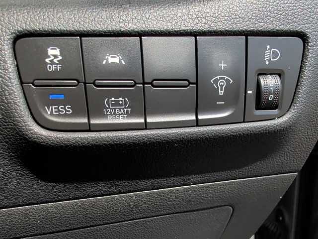 Hyundai KONA 1.6 GDi Hybrid Premium 5dr DCT