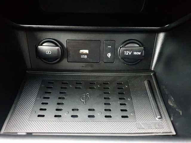 Hyundai KONA 1.6 GDi Hybrid Ultimate 5dr DCT Red