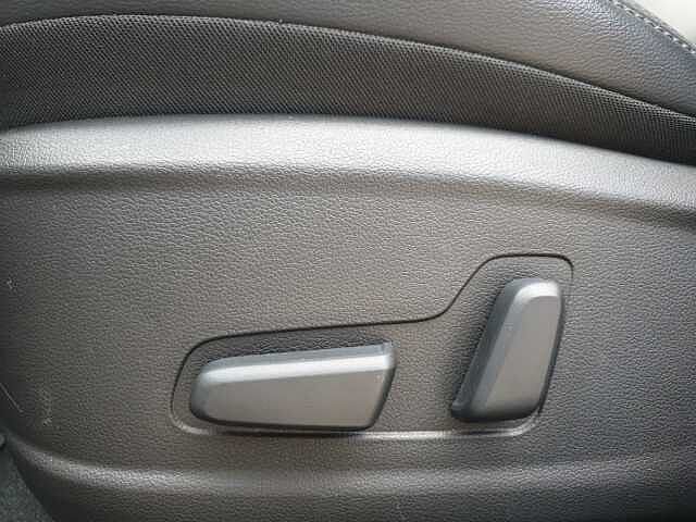 Hyundai KONA 1.6 GDi Hybrid Ultimate 5dr DCT