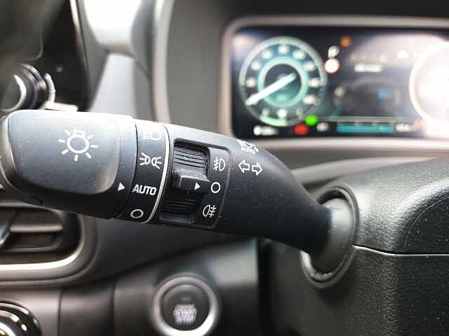 Hyundai KONA 1.6 GDi Hybrid Ultimate 5dr DCT