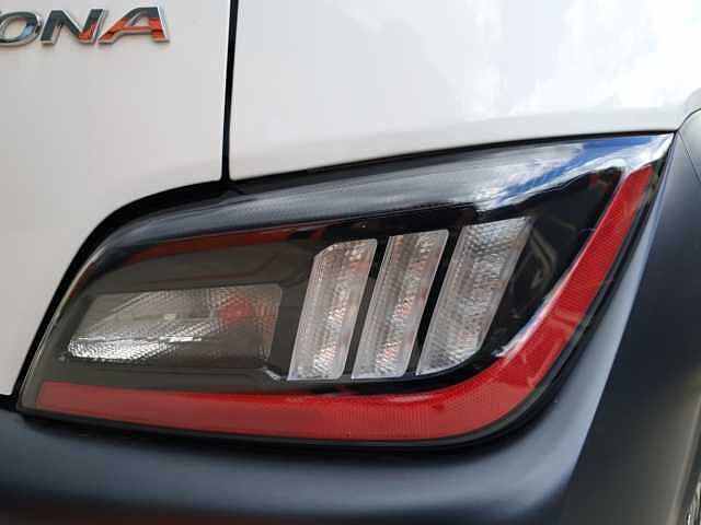 Hyundai KONA 1.6 GDi Hybrid Ultimate 5dr DCT