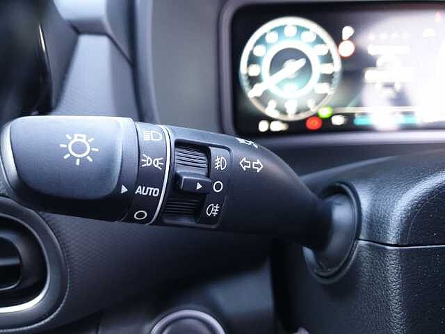 Hyundai KONA 1.6 GDi Hybrid Premium 5dr DCT