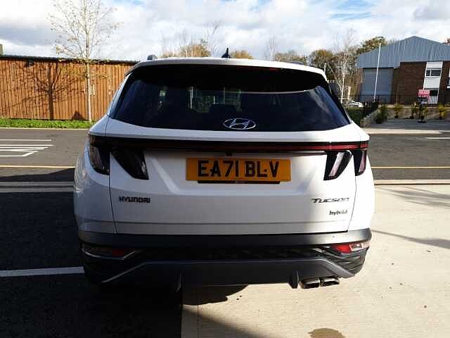 Hyundai TUCSON 1.6 TGDi Hybrid 230 Premium 5dr 2WD Auto White