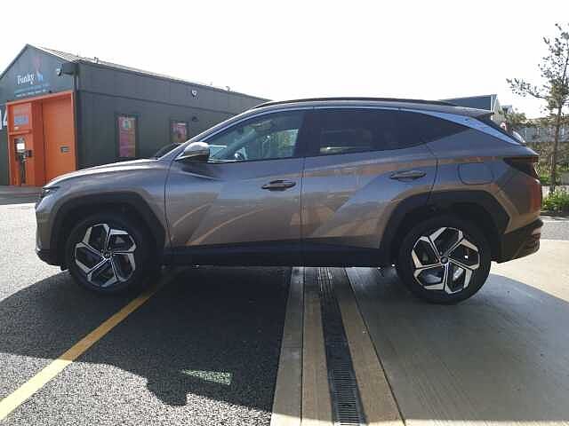 Hyundai TUCSON 1.6 TGDi Hybrid 230 Premium 5dr 2WD Auto