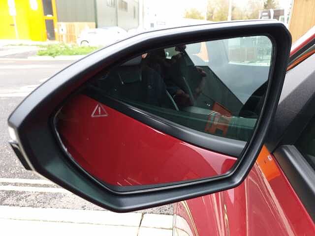 Hyundai TUCSON 1.6 TGDi Hybrid 230 N Line S 5dr 2WD Auto Red