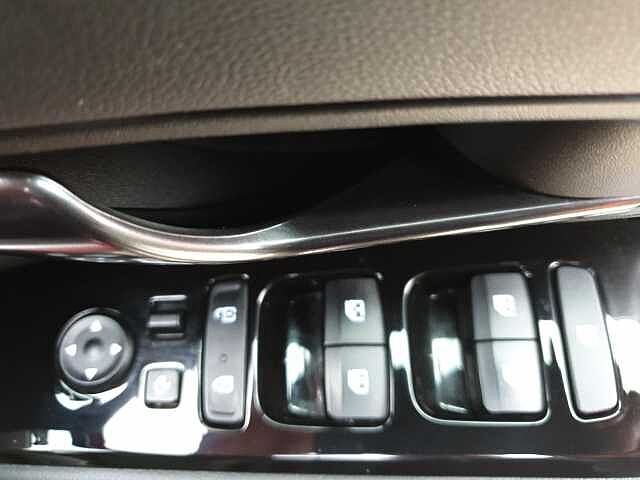 Hyundai TUCSON 1.6 TGDi Hybrid 230 N Line S 5dr 2WD Auto Red