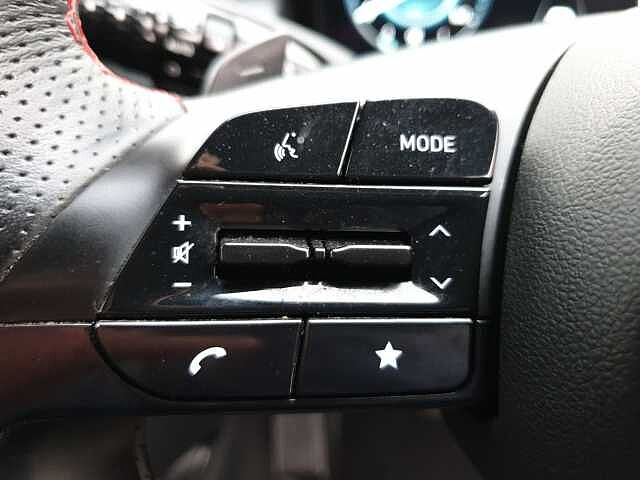 Hyundai TUCSON 1.6 TGDi Hybrid 230 N Line S 5dr 2WD Auto Red