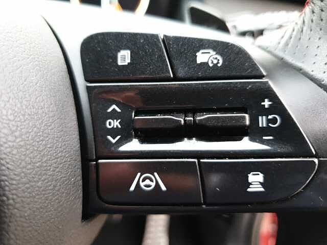 Hyundai TUCSON 1.6 TGDi Hybrid 230 N Line S 5dr 2WD Auto Red