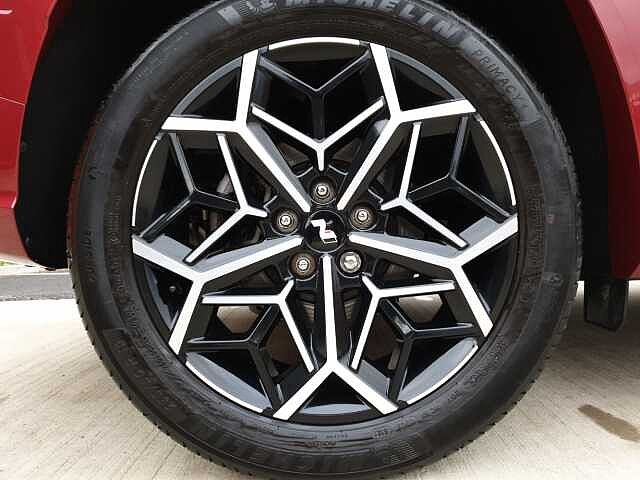 Hyundai TUCSON 1.6 TGDi Hybrid 230 N Line S 5dr 2WD Auto Red