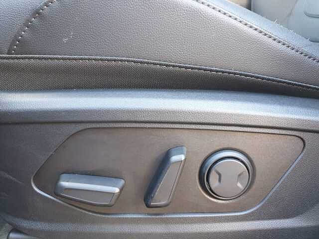 Hyundai TUCSON 1.6T Plug-in Hybrid Premium 5dr 4WD Auto