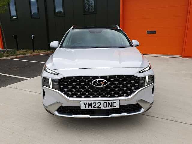 Hyundai SANTA FE 1.6 TGDi Hybrid Ultimate 5dr Auto White