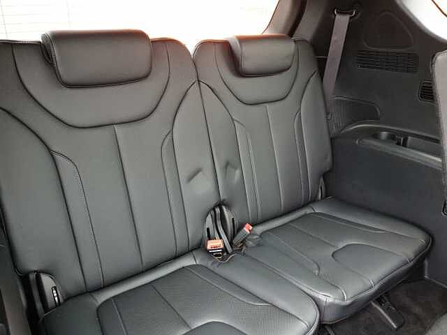 Hyundai SANTA FE 1.6 TGDi Hybrid Ultimate 5dr Auto White