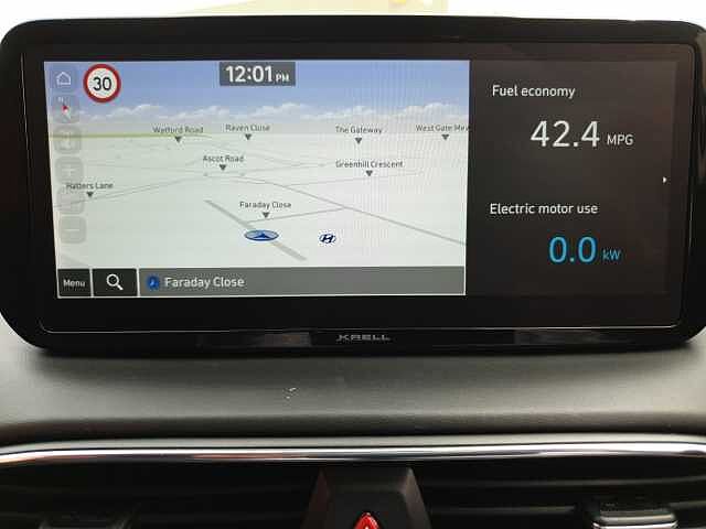 Hyundai SANTA FE 1.6 TGDi Hybrid Ultimate 5dr Auto White