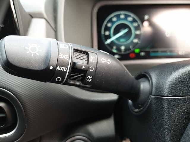 Hyundai KONA 1.6 GDi Hybrid Premium 5dr DCT