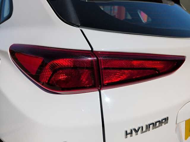 Hyundai KONA 1.6 GDi Hybrid SE Connect 5dr DCT