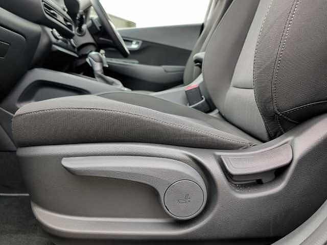 Hyundai KONA 1.6 GDi Hybrid SE Connect 5dr DCT