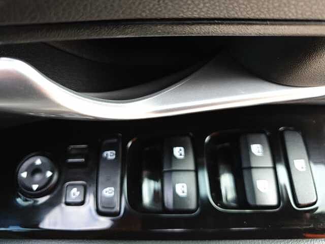 Hyundai TUCSON 1.6 TGDi 48V MHD 180 Ultimate 5dr 4WD DCT Blue