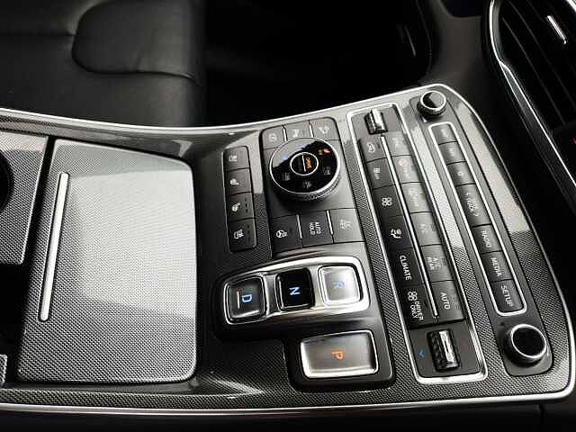 Hyundai SANTA FE 1.6 TGDi Plug-in Hybrid Ultimate 5dr 4WD Auto