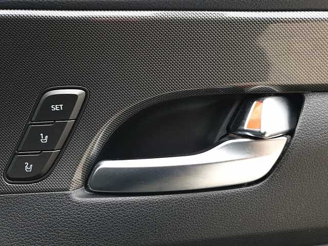 Hyundai SANTA FE 1.6 TGDi Plug-in Hybrid Ultimate 5dr 4WD Auto