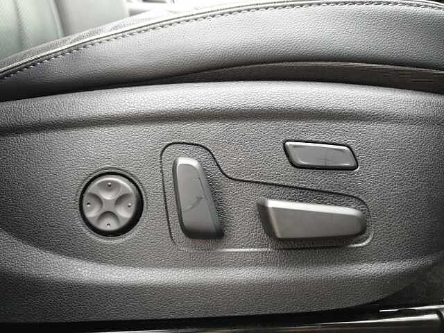 Hyundai SANTA FE 1.6 TGDi Plug-in Hybrid Ultimate 5dr 4WD Auto