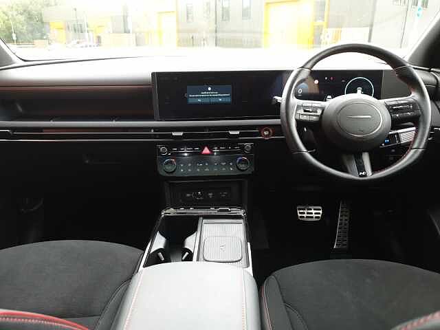 Hyundai TUCSON 1.6T Hybrid N Line S 5dr Auto Black