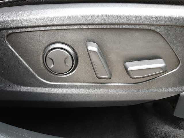 Hyundai TUCSON 1.6T Hybrid N Line S 5dr Auto Black