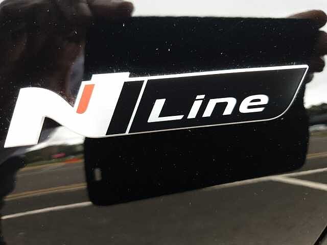 Hyundai TUCSON 1.6T Hybrid N Line S 5dr Auto Black