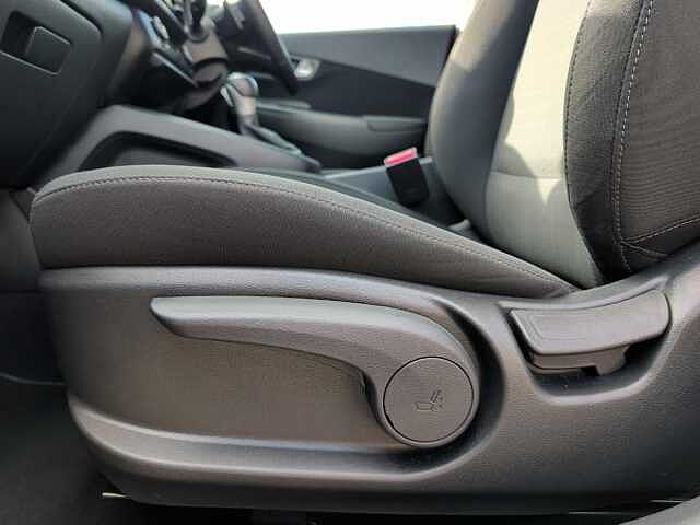 Hyundai KONA 1.6 GDi Hybrid SE Connect 5dr DCT