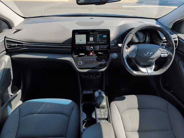 Hyundai ioniq Electric SUV 	E (136ps) Premium 39kWh