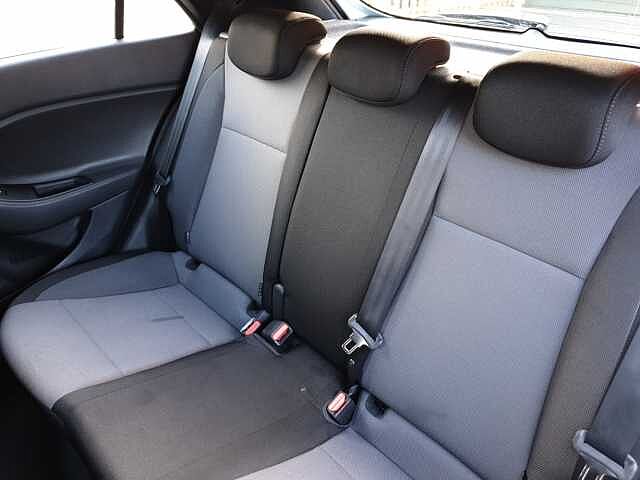 Hyundai i20 1.2 MPi SE 5dr