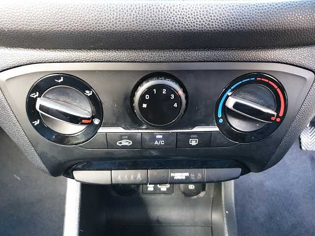 Hyundai i20 1.2 MPi SE 5dr