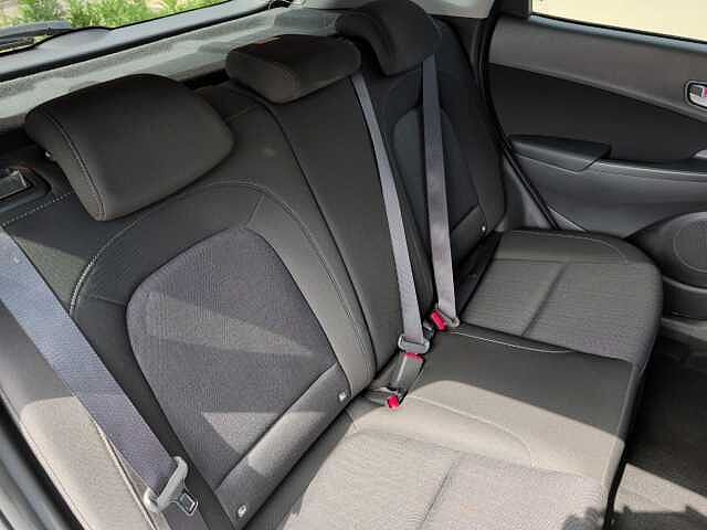 Hyundai KONA 1.6 GDi Hybrid Premium 5dr DCT