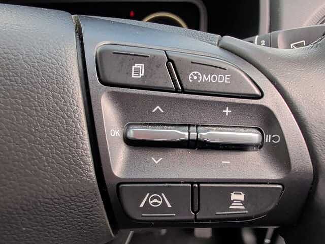 Hyundai KONA 1.6 GDi Hybrid Premium 5dr DCT