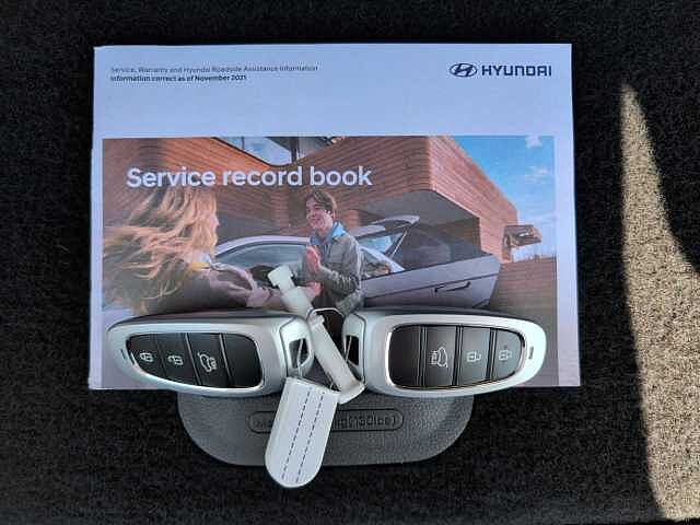 Hyundai TUCSON 1.6 TGDi Hybrid 230 Premium 5dr 2WD Auto Black