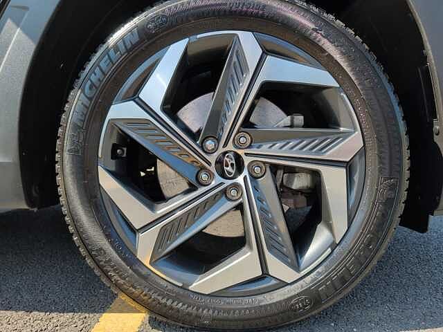 Hyundai TUCSON 1.6 TGDi Hybrid 230 Premium 5dr 2WD Auto Black