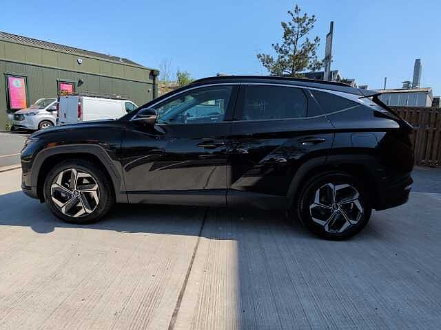 Hyundai TUCSON 1.6 TGDi Hybrid 230 Premium 5dr 2WD Auto Black