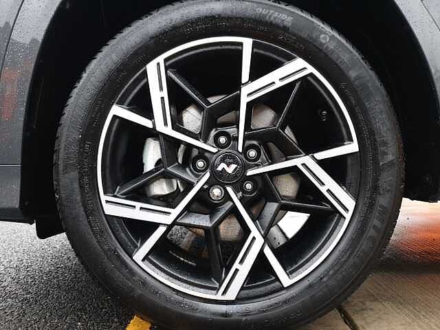 Hyundai TUCSON 1.6T Hybrid N Line S 5dr Auto Grey