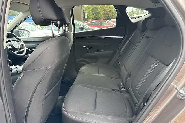 Hyundai TUCSON 1.6 TGDi Hybrid 230 Premium 5dr 2WD Auto Silky Bronze