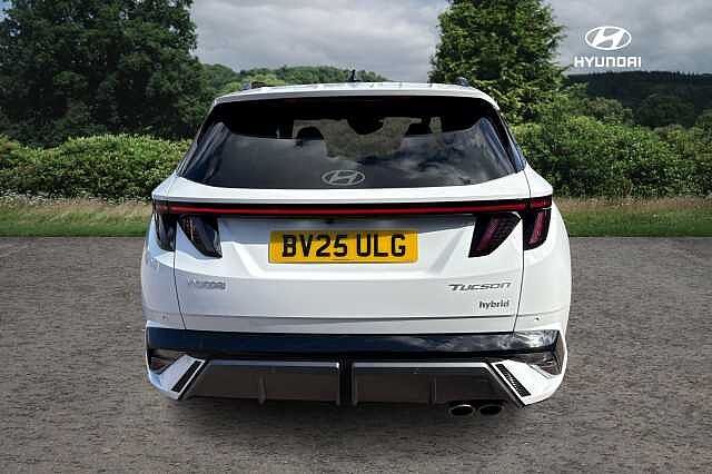 Hyundai TUCSON 1.6T Hybrid N Line S 5dr Auto Atlas White