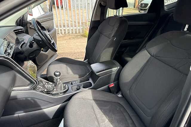 Hyundai TUCSON 1.6 TGDi SE Connect 5dr 2WD Phantom Black